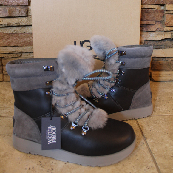 ugg viki snow boot